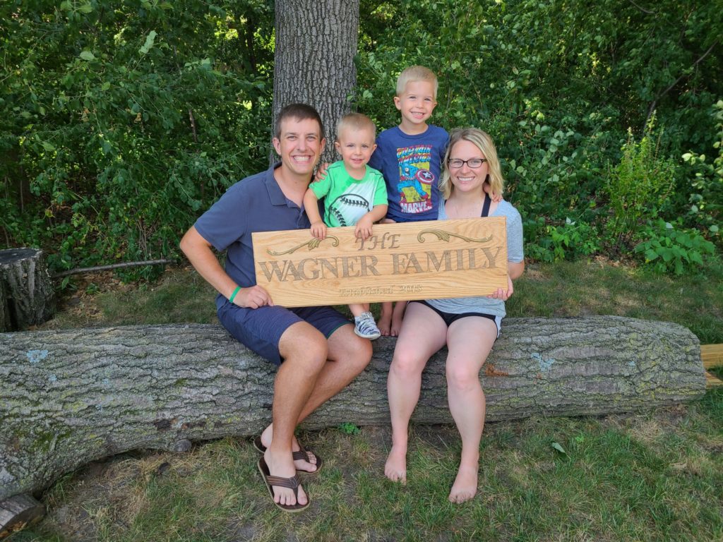 A super cute picture of the Wagner family.